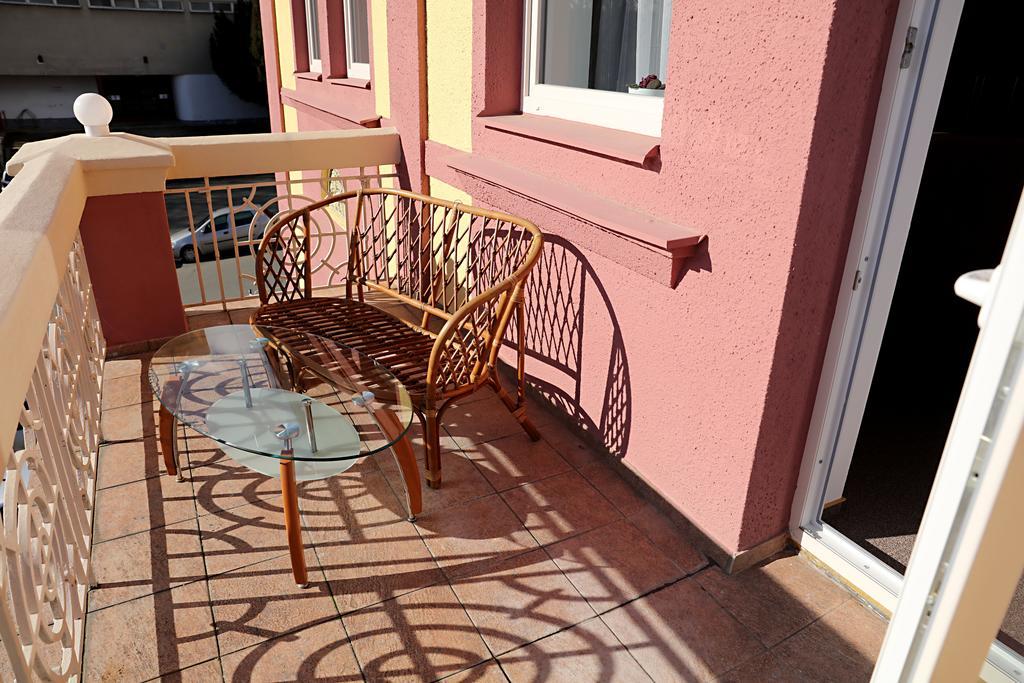 Pension Viola Domažlice Buitenkant foto